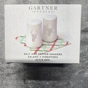Gartner Studios Ceramic Salt & Pepper Shakers Buck Head Set Of 2 Kitchen‎